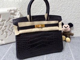 爱马仕鳄鱼皮kelly黑金中古(爱马仕鳄鱼皮25黑色金扣birkin)