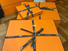 爱马仕包装盒子的蝴蝶结(爱马仕盒子上的蝴蝶结绑法)