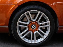 爱马仕定制版跑车(爱马仕高端定制包系列)