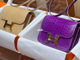 爱马仕鳄鱼小包(爱马仕鳄鱼包怎么辨别真假)