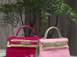 爱马仕鳄鱼皮birkin樱花粉(爱马仕birkin包包价格一览表)