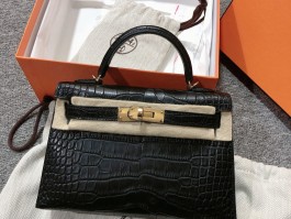 爱马仕鳄鱼皮kelly28寸(爱马仕鳄鱼皮mini kelly)