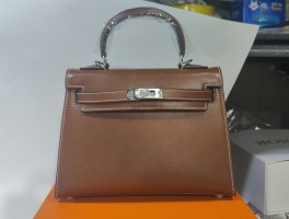 爱马仕女包包价格图片大全(爱马仕女士包包价格一览表 官网)